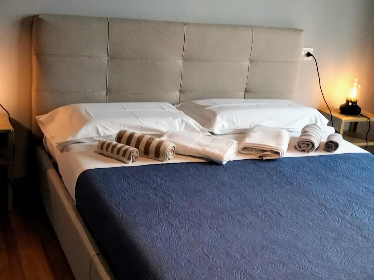 ボローニャCasavacanzacentrale Privatoアパートメント エクステリア 写真